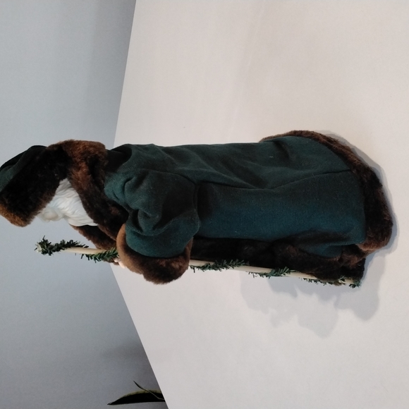 11" Santa - Picture 5 of 7